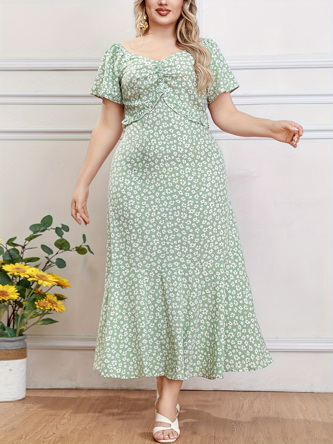 Green Floral Dress: a plus size summer outfit featuring a green