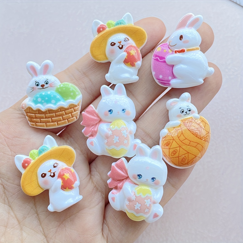 

Lot de 5 Figurines de Lapin de Pâques en Résine avec Œufs Colorés - Cabochons à Dos Plat pour Bijoux DIY, Scrapbooking & Artisanat