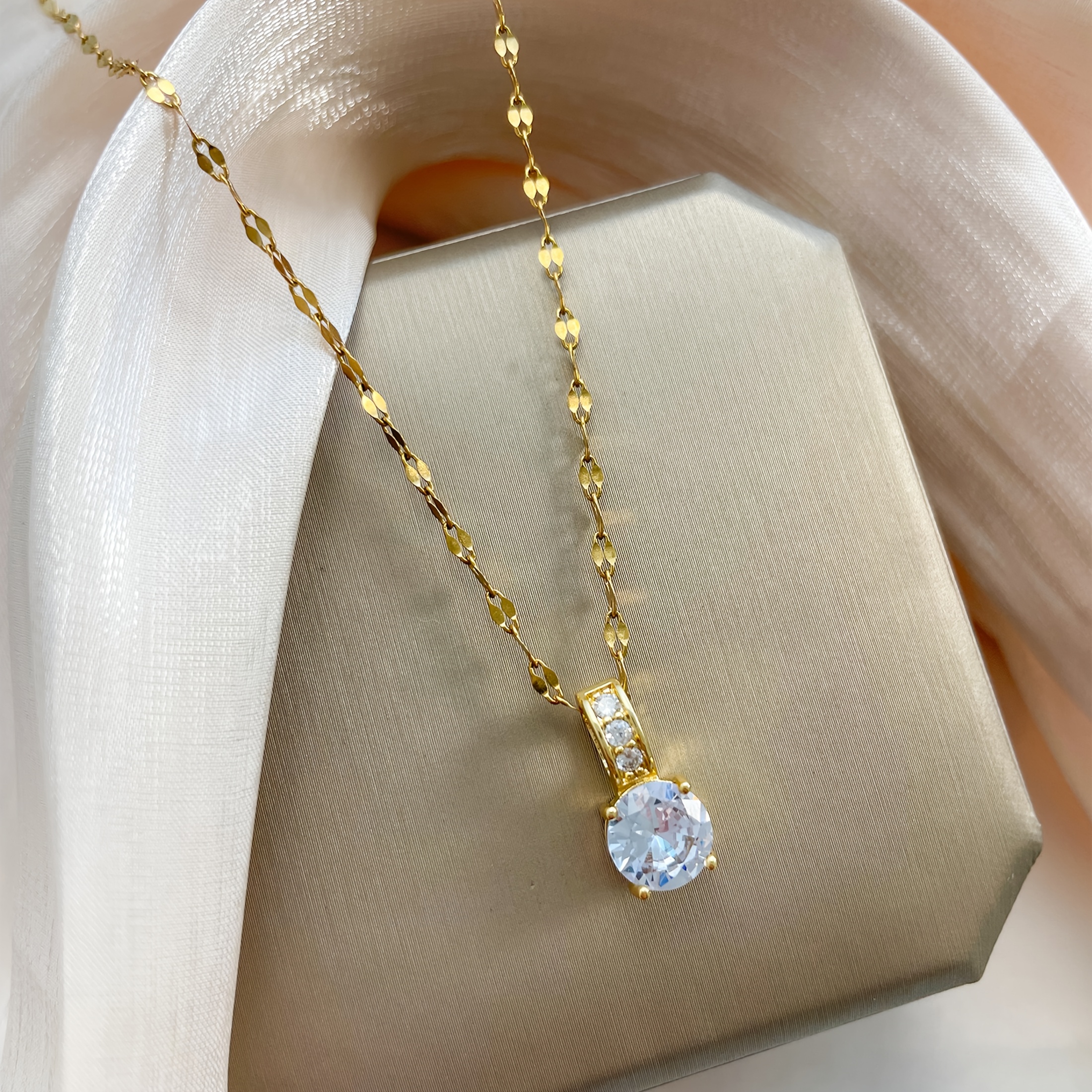 A Unique Geometric Unisex Necklace, Wear As A Collar Chain And A Great Gift For Holidays