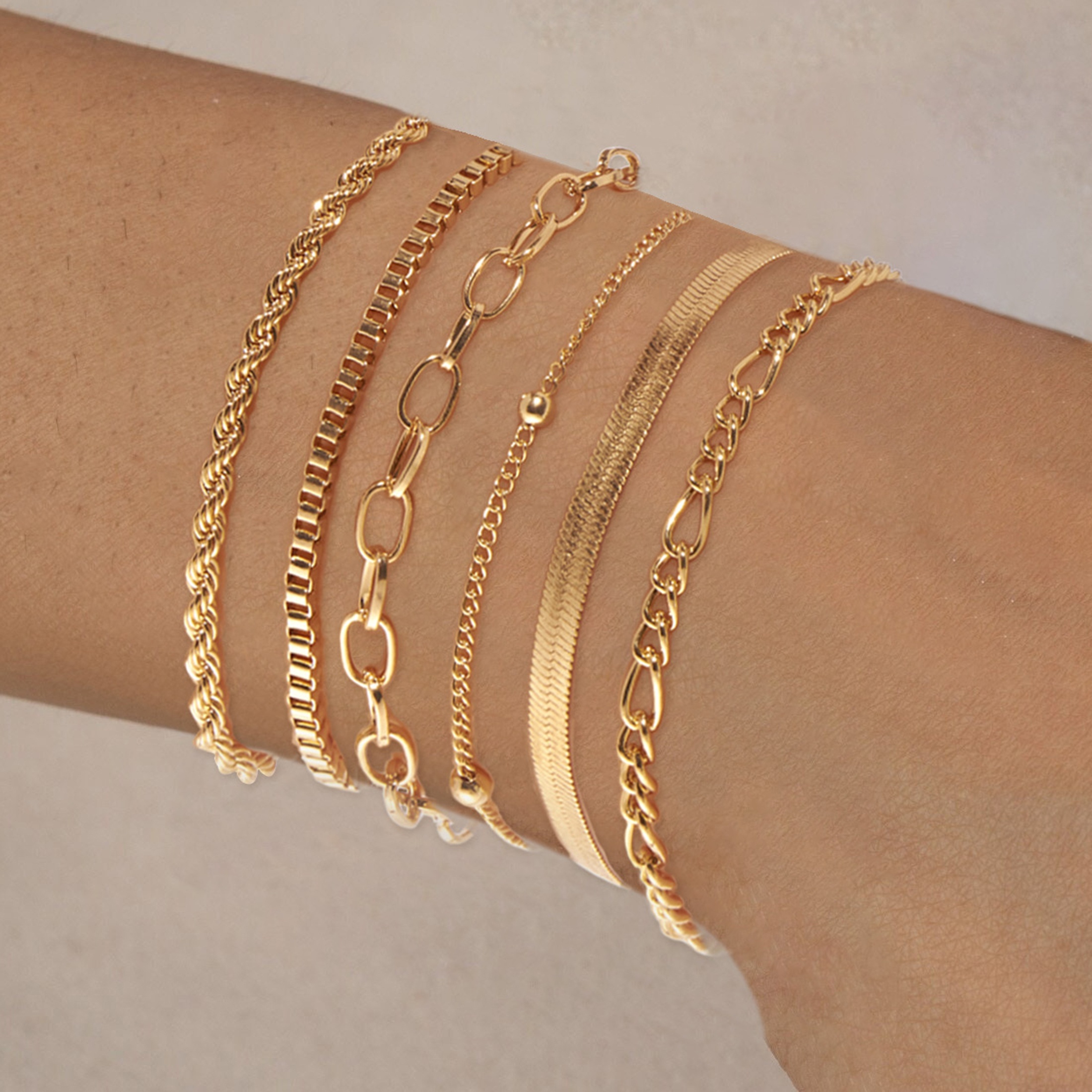 Image of 6pcs Set, Combination Pack, Women's Fashion Bracelets, Minimalist Exquisite Style, Hollow Chain Stackable Bracelet, Low-allergy Adjustable Bracelet For, Suitable For Vacation Jewelry Decoration