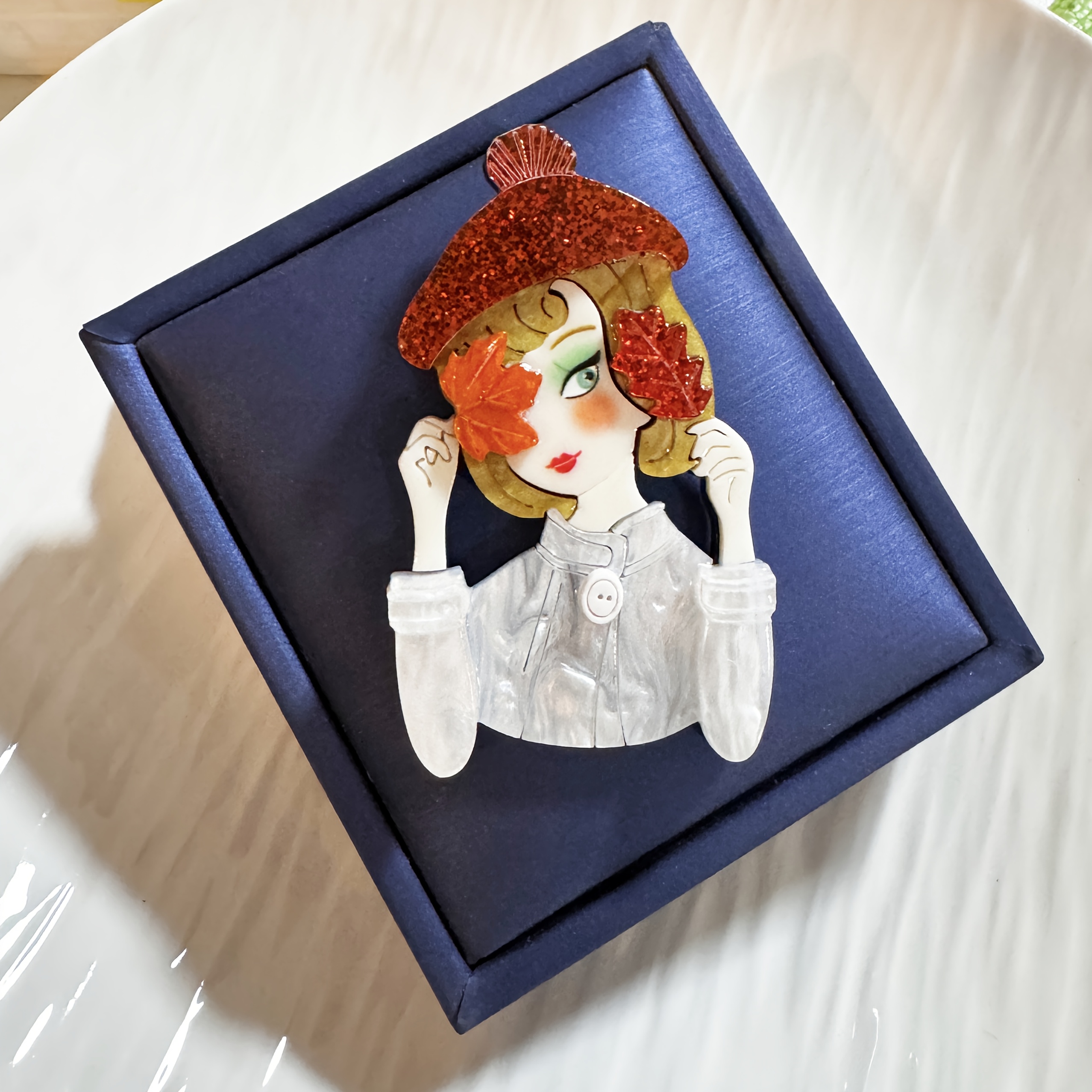 Image of Stylish Acrylic Brooch, Elegant And Neutral, Double-layered Cute Badge Accessory