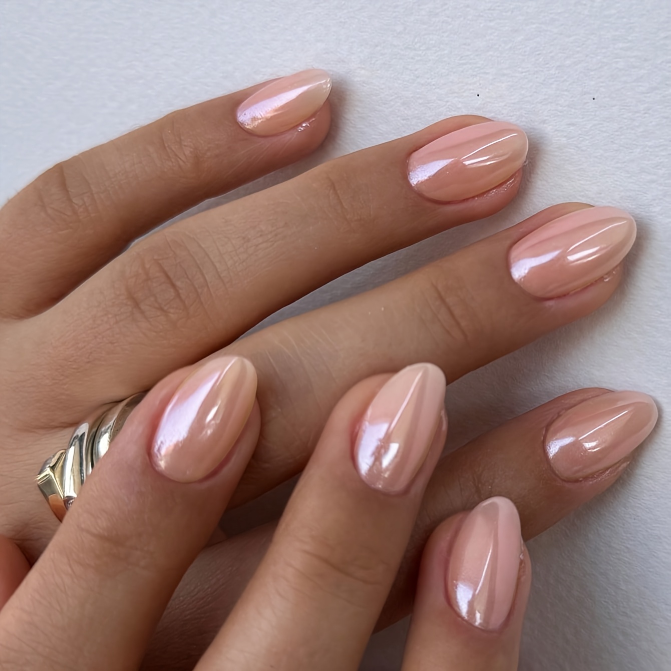 30pcs Short Oval Chrome Shiny Tip Press On Nails Perfectly False Nail Set, Nails Art For For Woman & Daily Wear Rave Party Use