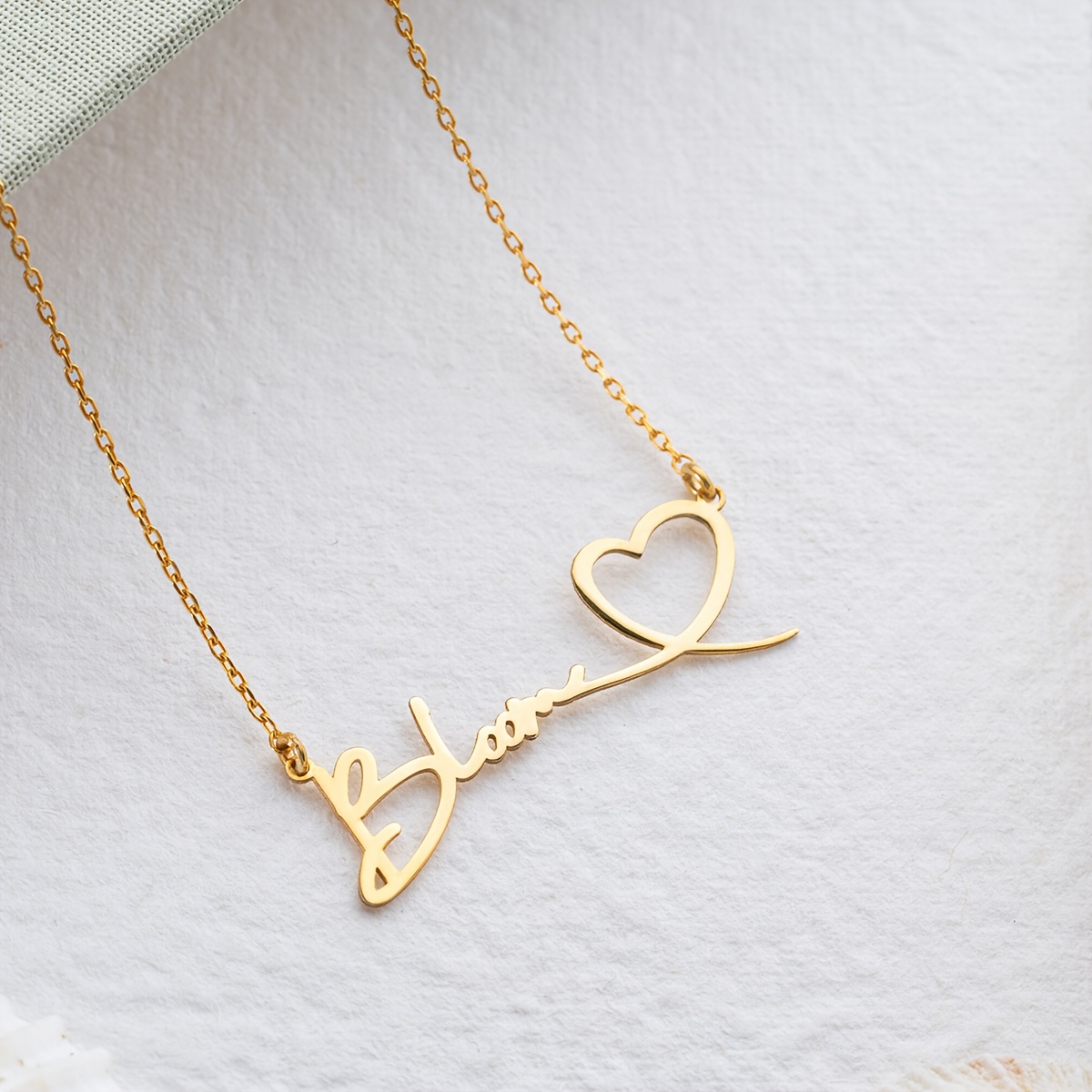 Personalized English Name Hollow Heart Pendant Necklace