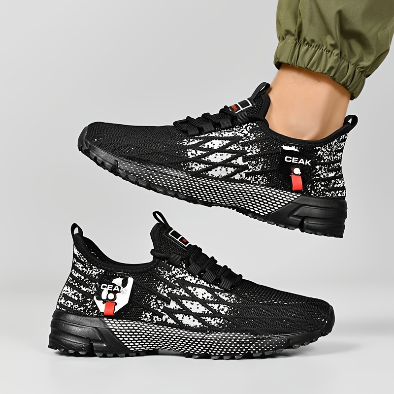 Men's Lightweight Breathable Sneakers for Walking & Training