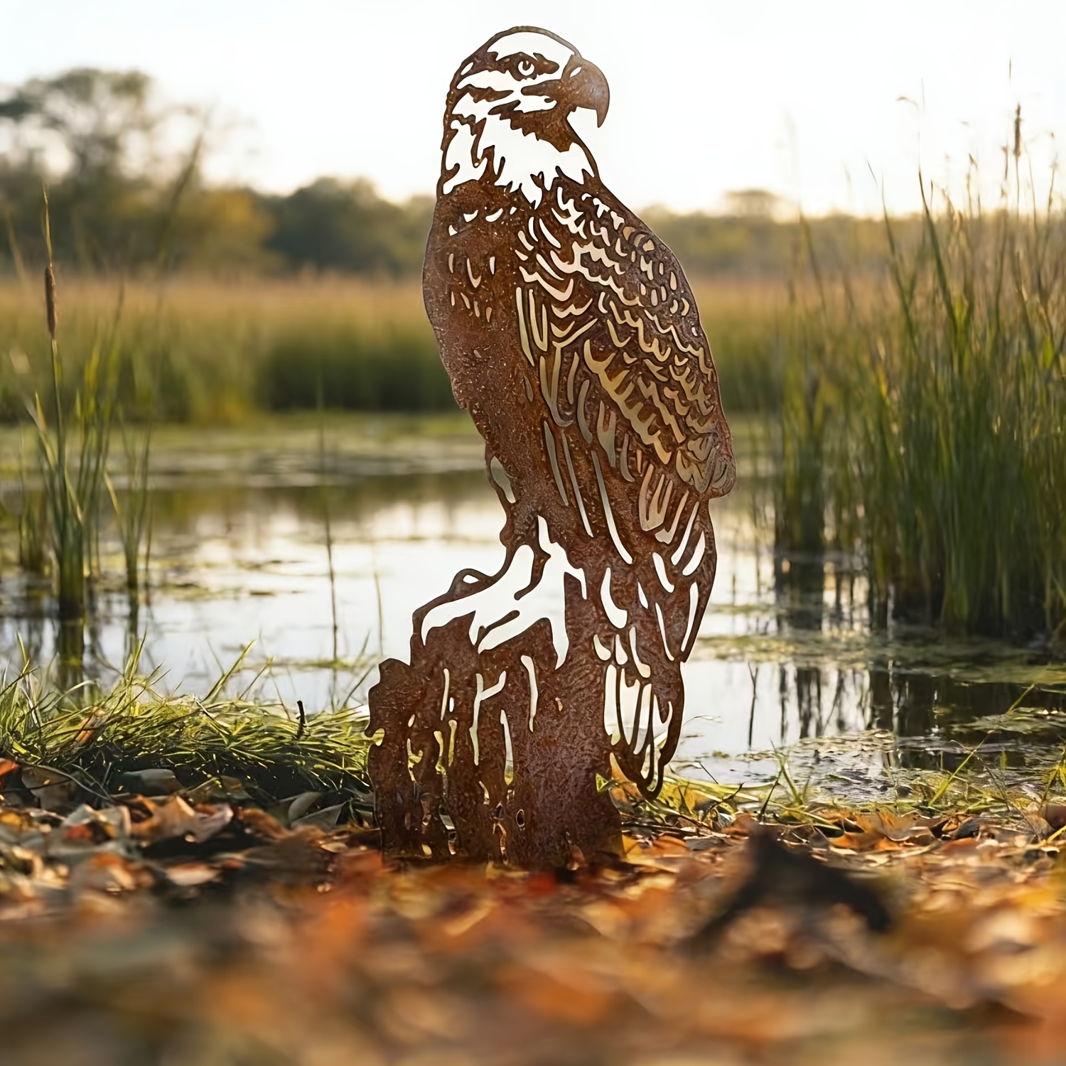 E-shop [2D Flach] 1 Stück Vintage Rustikaler Adler Gartenstecker mit Flügeln - Robustes Eisen Outdoor Vogeldekor für Rasen, Garten - Stabile Basis &