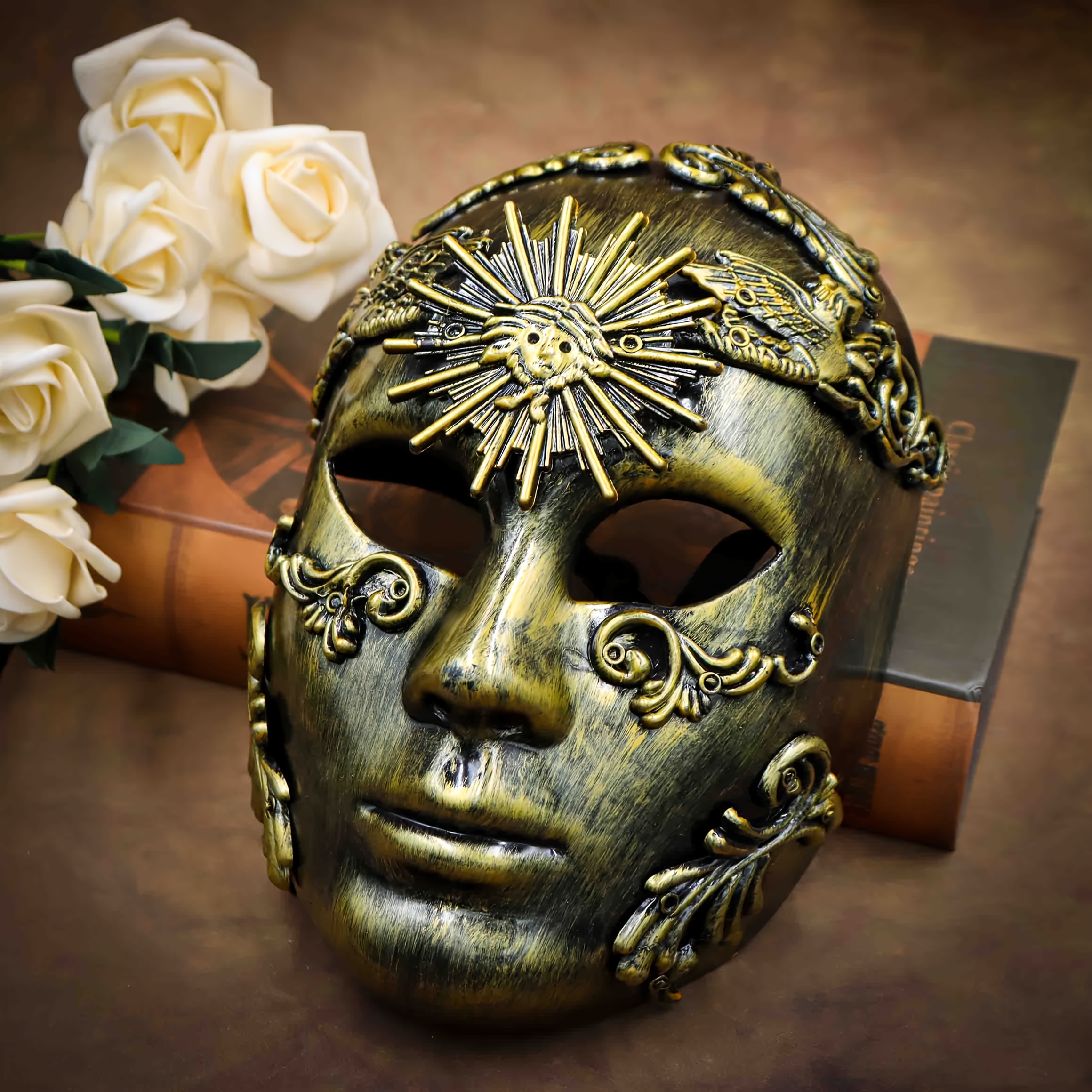 One Venetian Relief Style Women's Mask, Sun God Design with Exquisite Patterns, Suitable for Parties Masquerade Carnivals Halloween Mardi Gras, Halloween Costumes for Women