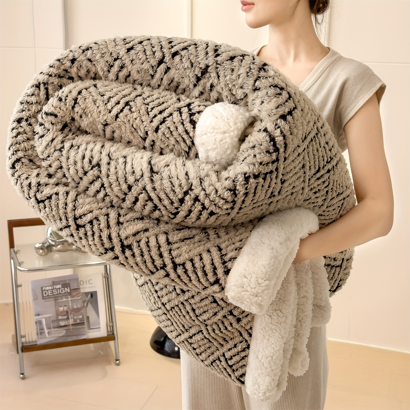 TEMU 1pc, Double-sided Warm Fleece Blanket, Milk Fleece Blanket, Soft, Warm And Comfortable, Suitable For Sofas, Beds, Offices And Travel - Versatile