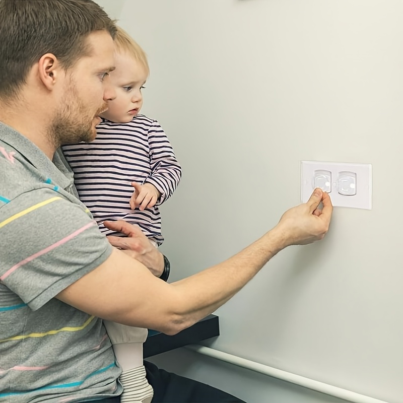 24pcs US Standard Outlet Covers, Transparent Anti-Electric Shock Design, Easy to Install, Safe and Reliable Plastic Outlet Covers, Suitable for 24 Power Outlets