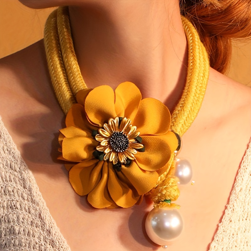 

Bohemian Style Sunflower Pendant Y-necklace With Imitation Pearls And Polyester Rope For Women – Boho Choker For Daily And Vacation Wear, No Plating, For All