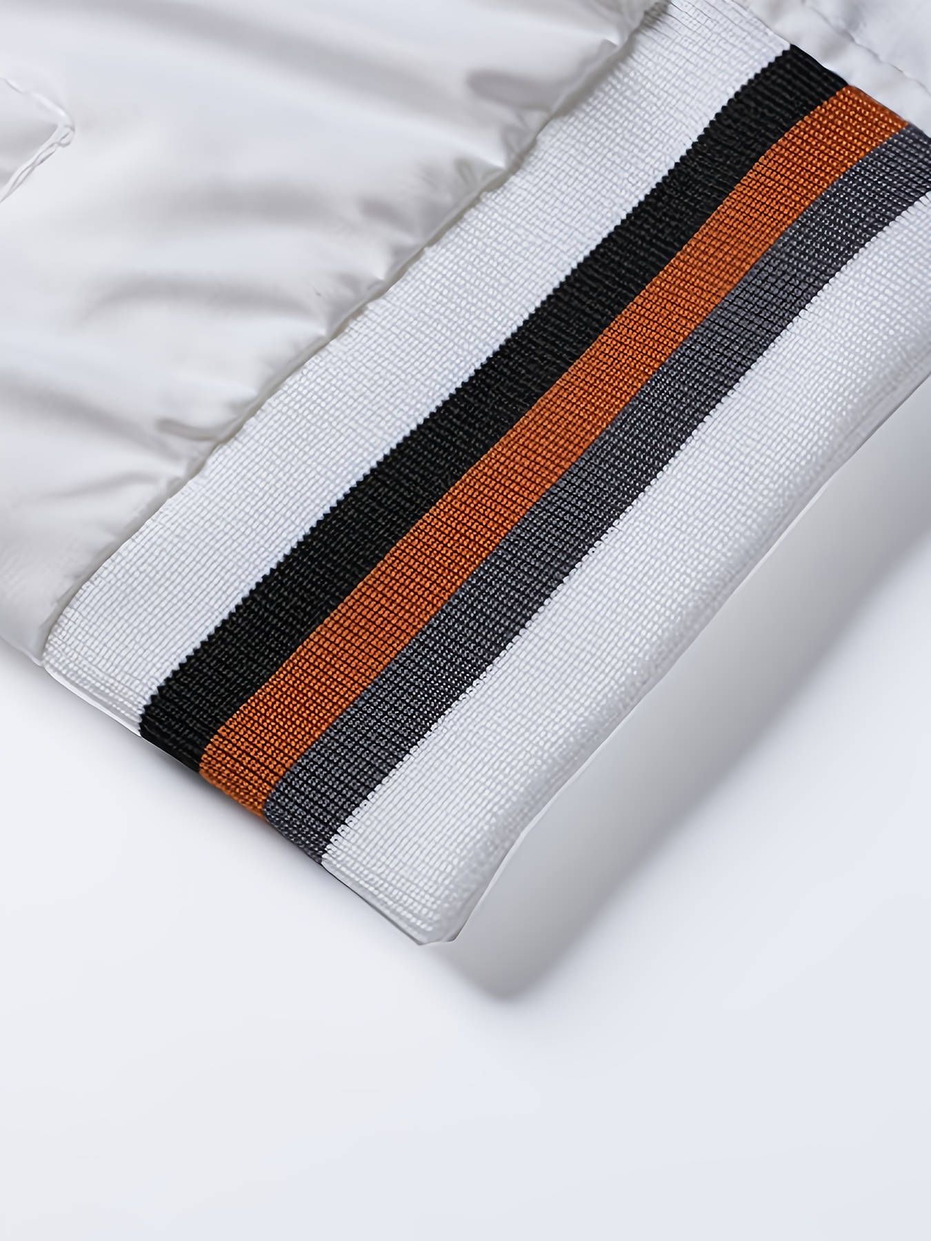 Jaqueta Esportiva Masculina com Gola Lapela 4