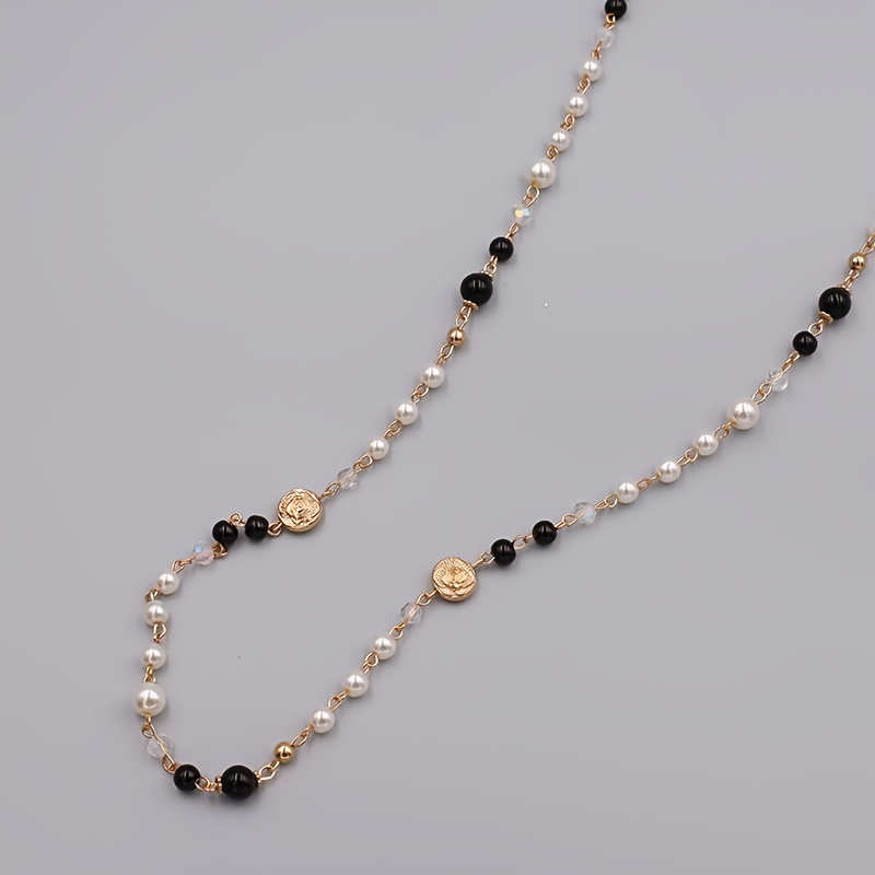 Image of 1pc Light Luxury High-end Temperament Vintage Glass Bead Rose Decoration Women's Necklace, Versatile Classic Sweater Chain For Autumn And Winter, Women's Jewelry
