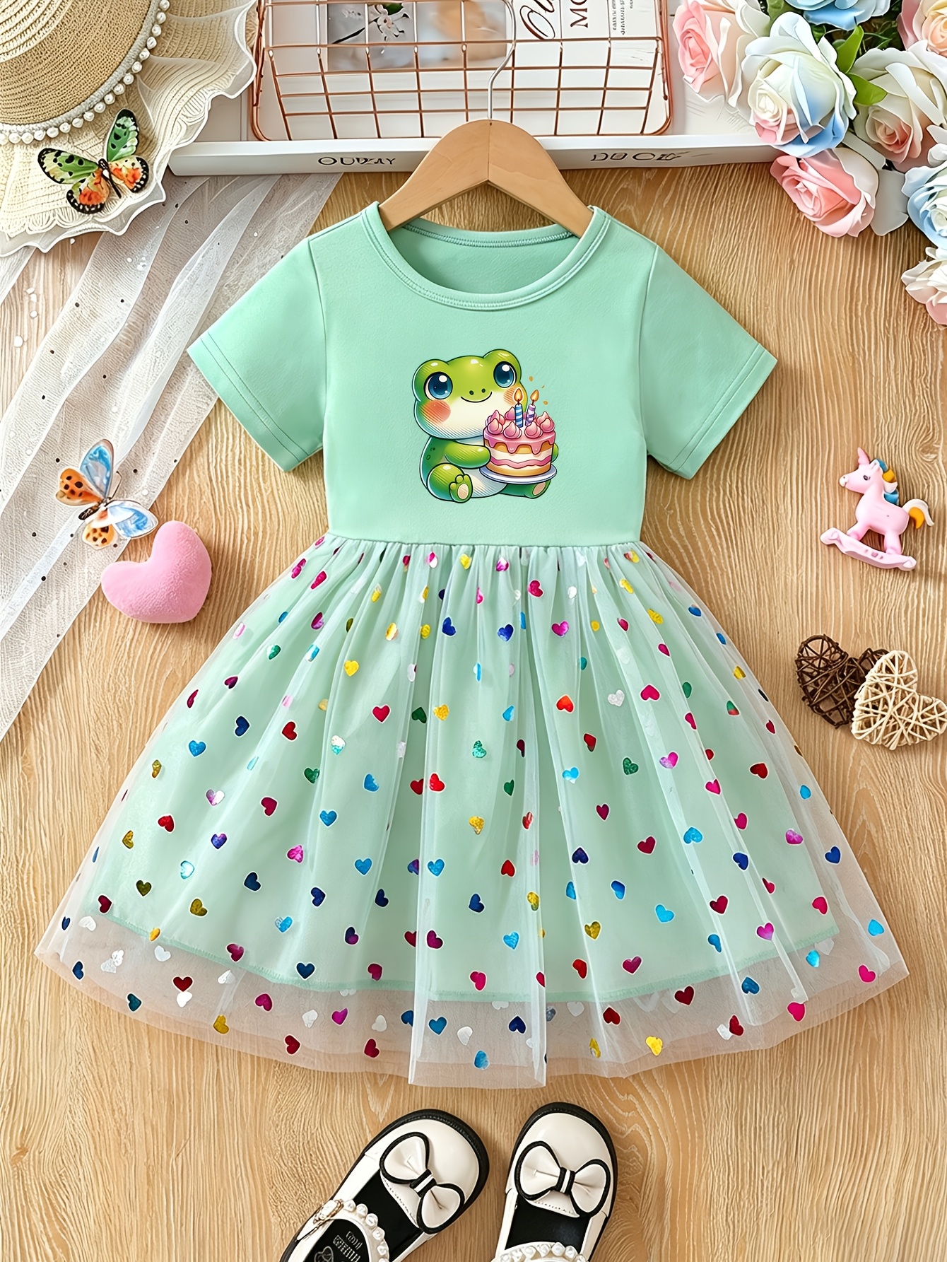Cute Frog And Birthday Cake Cartoon Print Fashion Short-Sleeved Dress, Summer Easy Round Neck Sweet Mesh Princess Skirt Casual Trendy Clothing, Suitable for Birthday Parties And Daily Wear