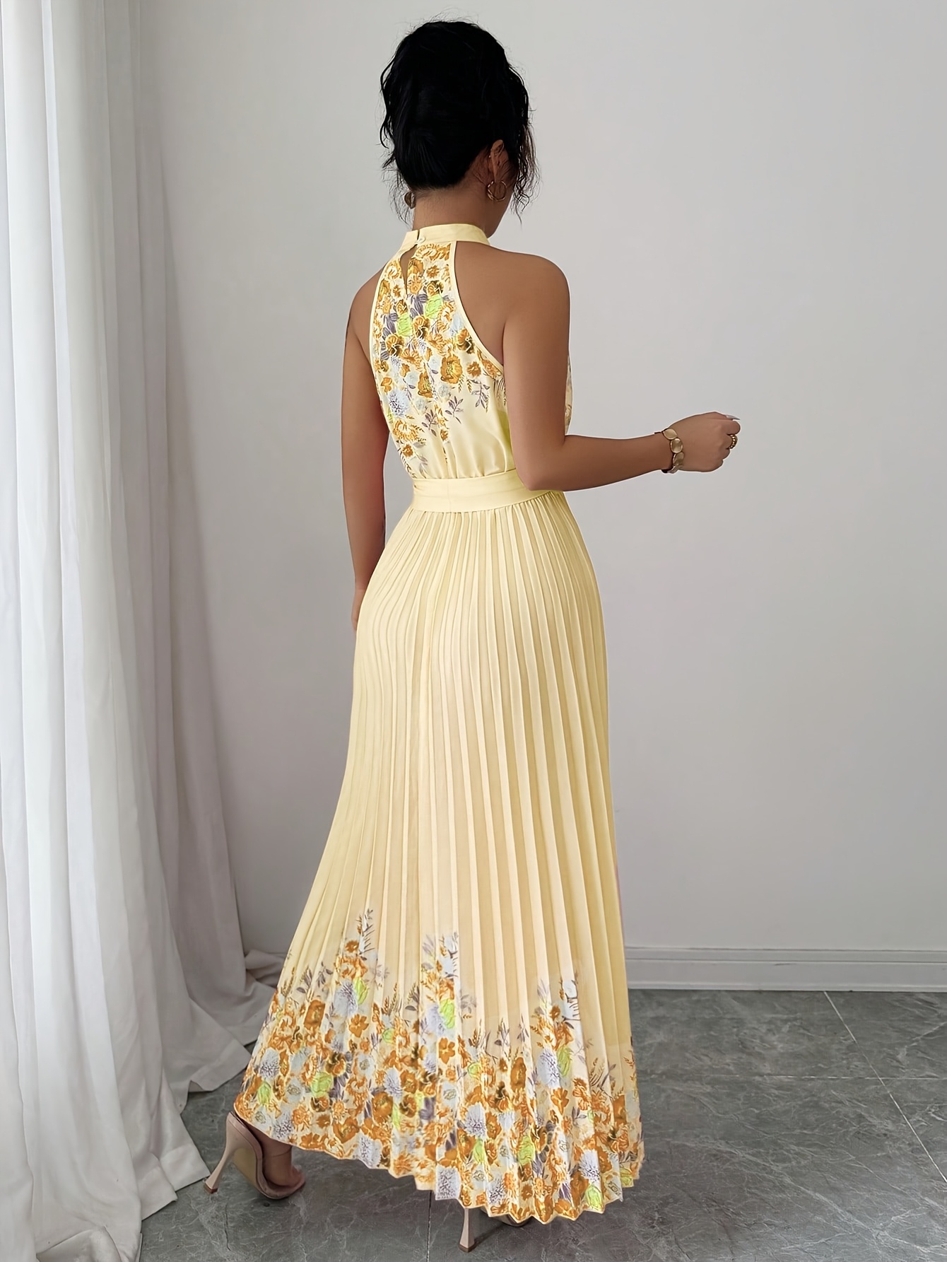 Fashionable New Women'S Summer Halter Floral Print Pleated Dress