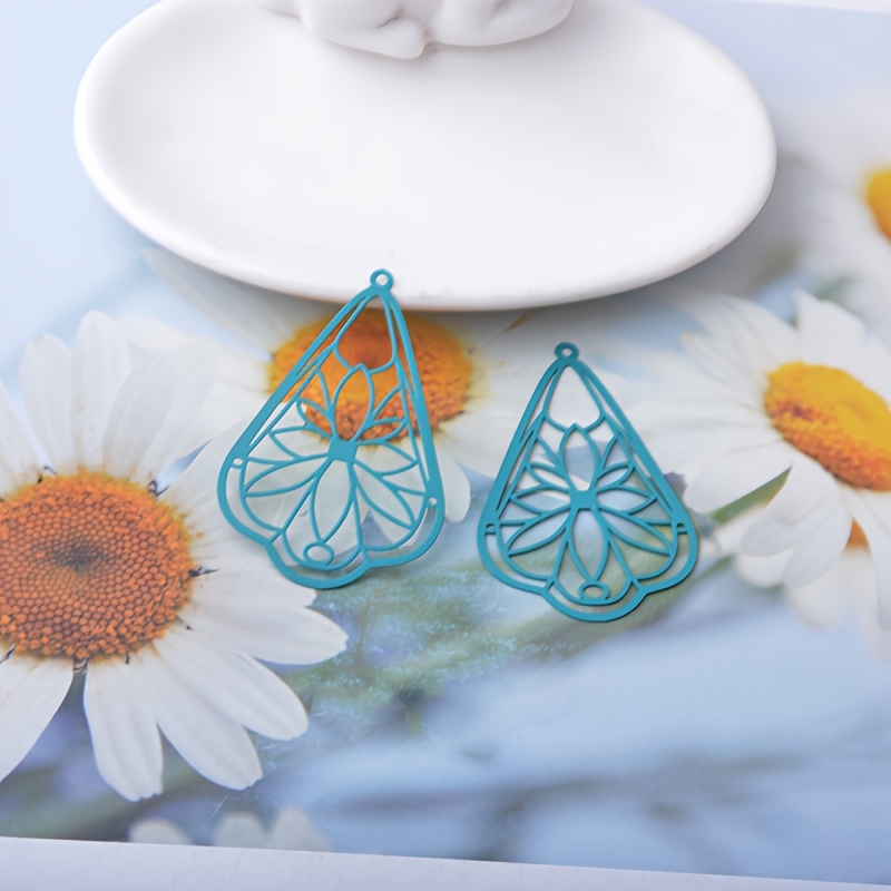 10pcs Colorful Hollow-Out Floral Teardrop Charms for DIY