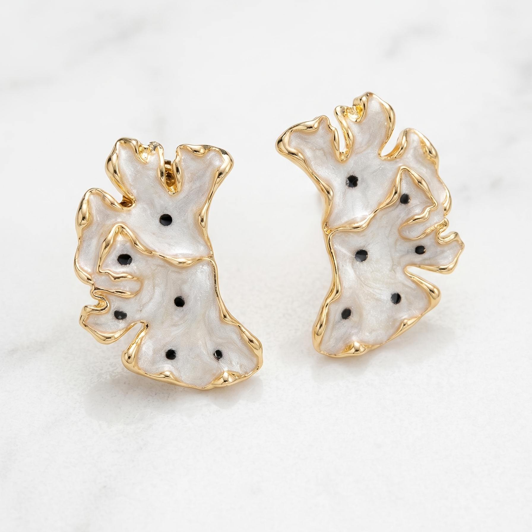 Women's Vintage Bohemian Petal Stud Earrings, Blush Polka Dot