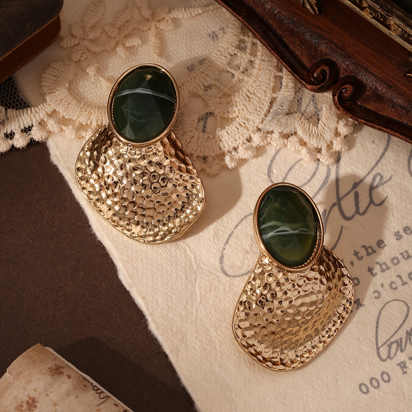 TEMU 1 Pair Of European And Popular Easy Unique Ethnic Style Metal Earrings Suitable For Women' Parties, Holiday Dresses, Vacation Dinners, Gifts,
