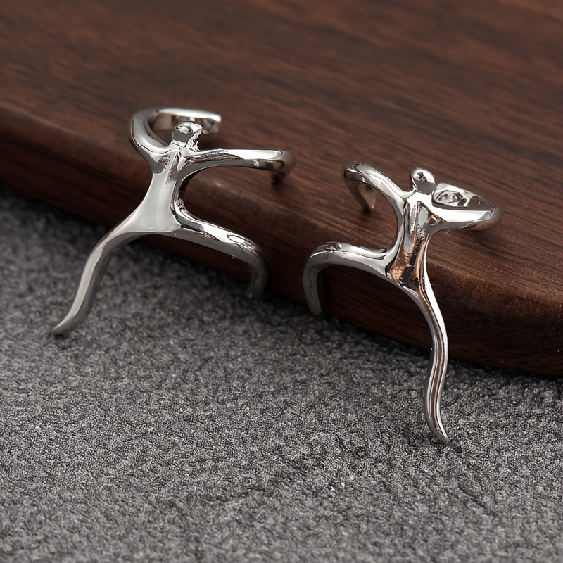 Women's Climbing Woman Ear Cuff No Piercing — Silvery Design