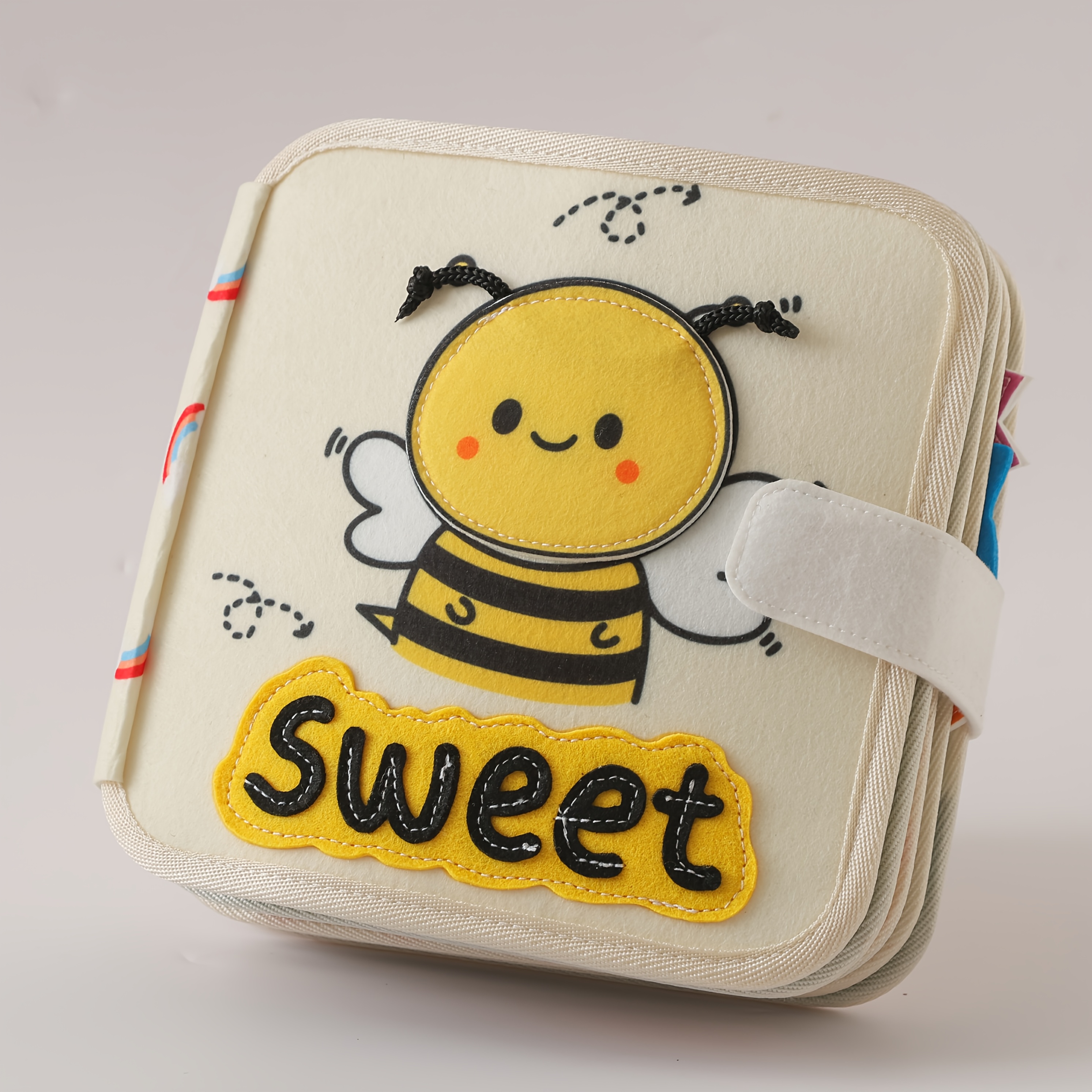 Image of Bee Cloth Book - Vibrant Color Scheme, Built-in Options & Fun Animal Illustrations, Develops Baby's Motor Skills, Aids In Cognitive Development, Tear-resistant Felt Book, -up Book, Baby Quiet Book
