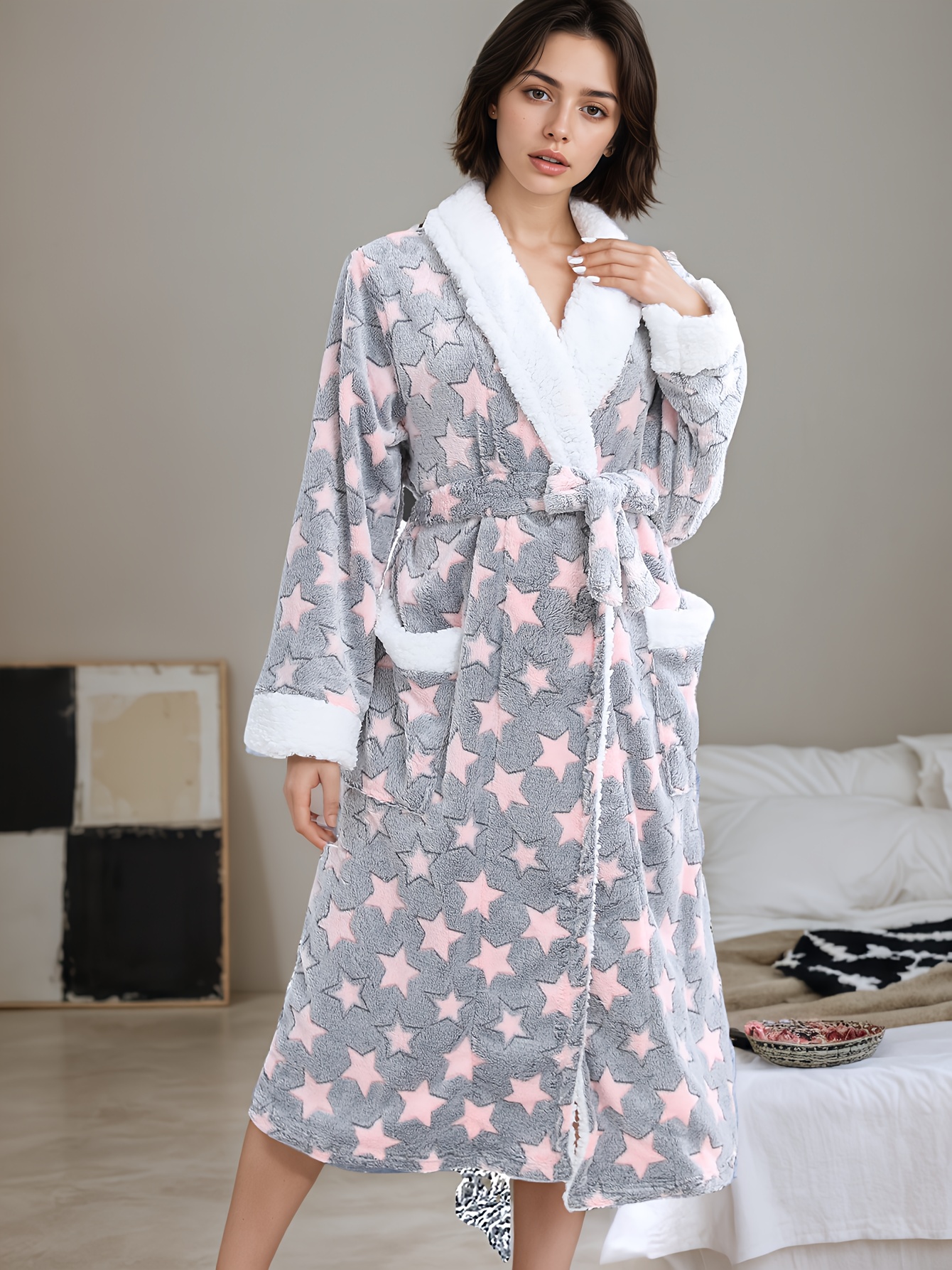 Casual Allover Star Pattern Fleece Thickened Night Robe For Fall & Winter, Long Sleeve Lapel Collar Robe With Pockets, Women's Sleepwear & Dresses