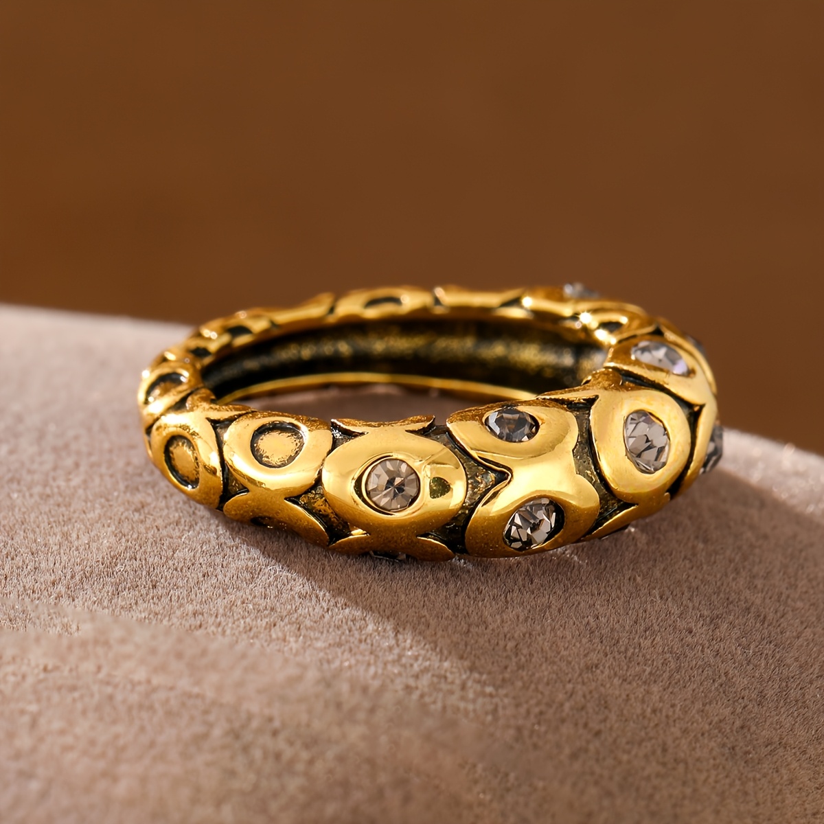 TEMU Style Distressed Round Textured Inlaid Synthetic Zirconia Wide Band Women's Ring Suitable For Unisex Men And Women Couple Gift Daily Versatile