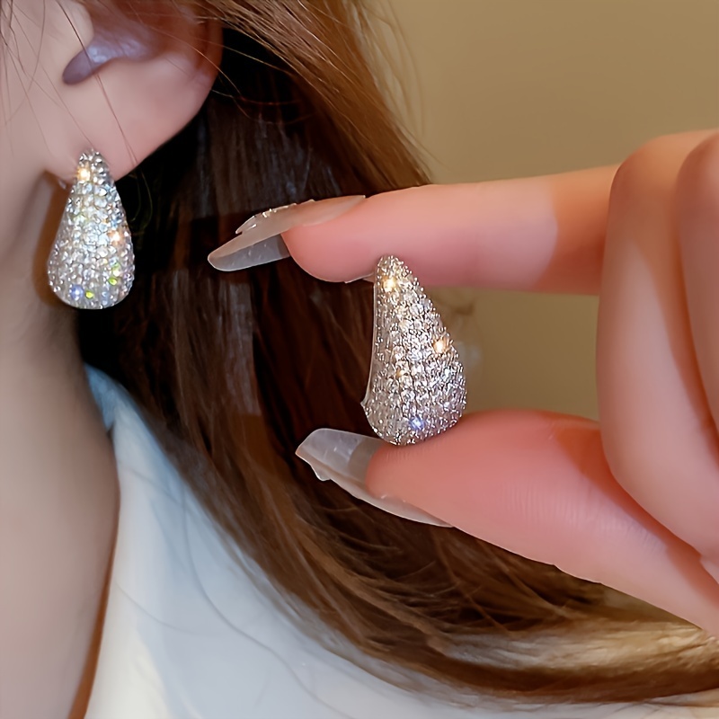 

1 Pair Of Earrings, French Elegant And Luxurious Droplets, Zirconia Copper, Suitable For , Banquets, And Birthday Gifts