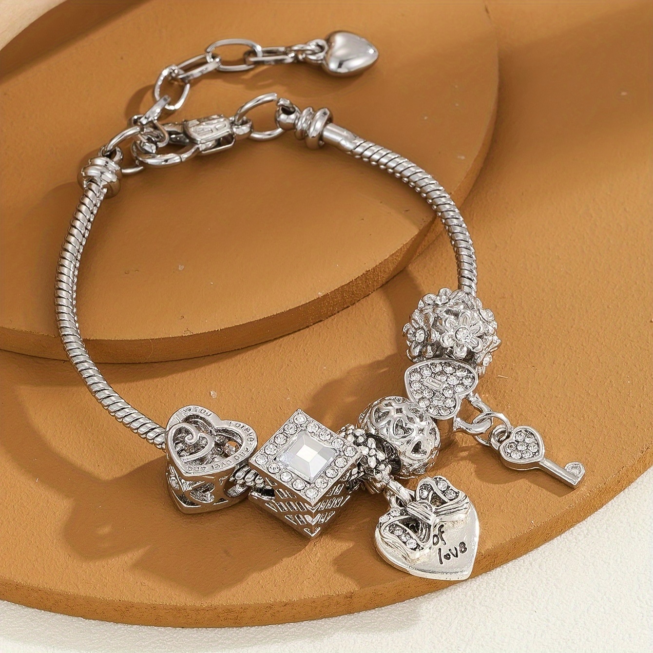 TEMU Elegant Copper Charm Bracelet With Heart & Bow Pendants, Fashionable Key Charm, No Plating - Cute Daily Gift Bracelet For All