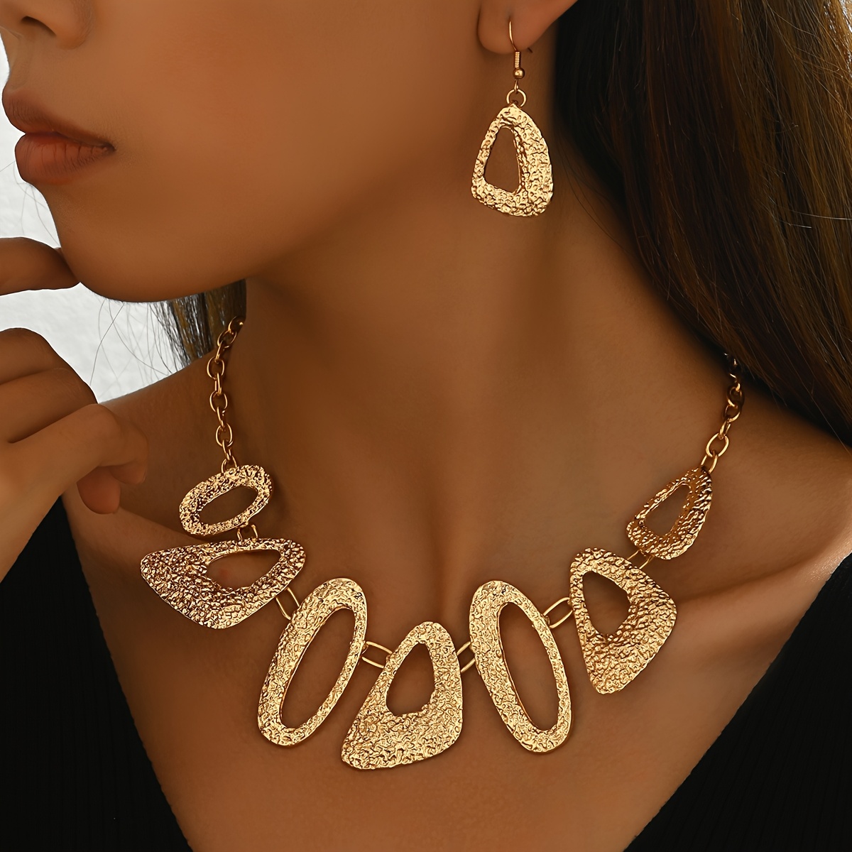 Image of 2pcs Set Of Exquisite Irregular Geometric Pattern Hollow Pendant Beaded Necklace And Earrings Set Bohemian Fashion Elegant Pattern Pendant Clavicle Chain Earrings Set