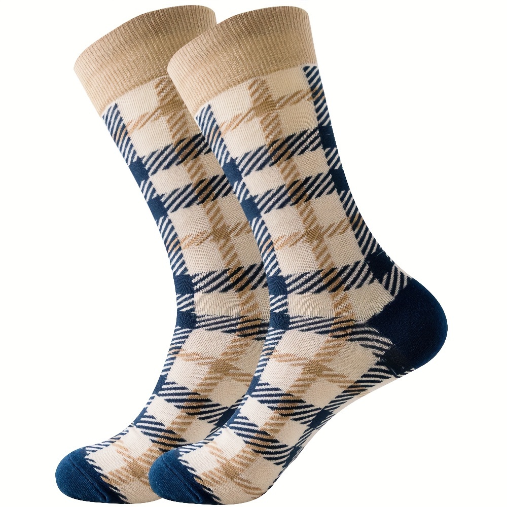 1 Pair Khaki Mid-calf Men's Socks | Geometric-pattern Knit Fabric With Polyester And Elastane