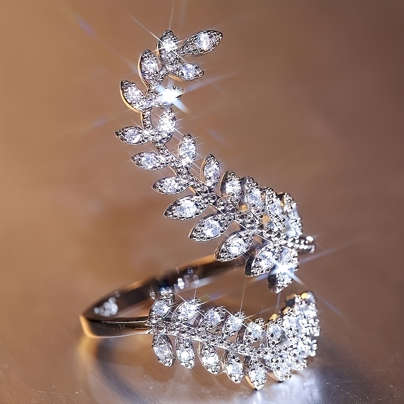 Image of 1pc Women's Fashion Individual Ring Exquisite Creative Plant Leaf Ring Inlaid Sparkling Synthetic Open Adjustable Ring Women's Wear Ring Jewelry