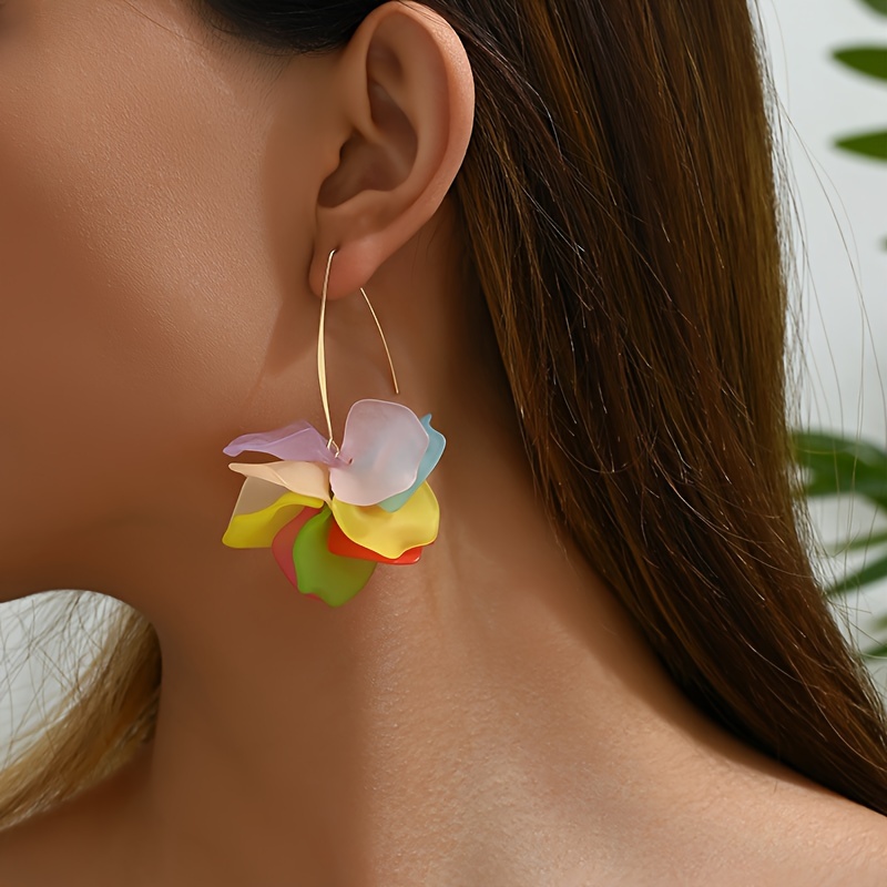

1 Pair, Women's 3d Multicolor Petal Earrings, Fashionable Ear Accessory For Casual & Party Wear, Spring Summer Jewelry