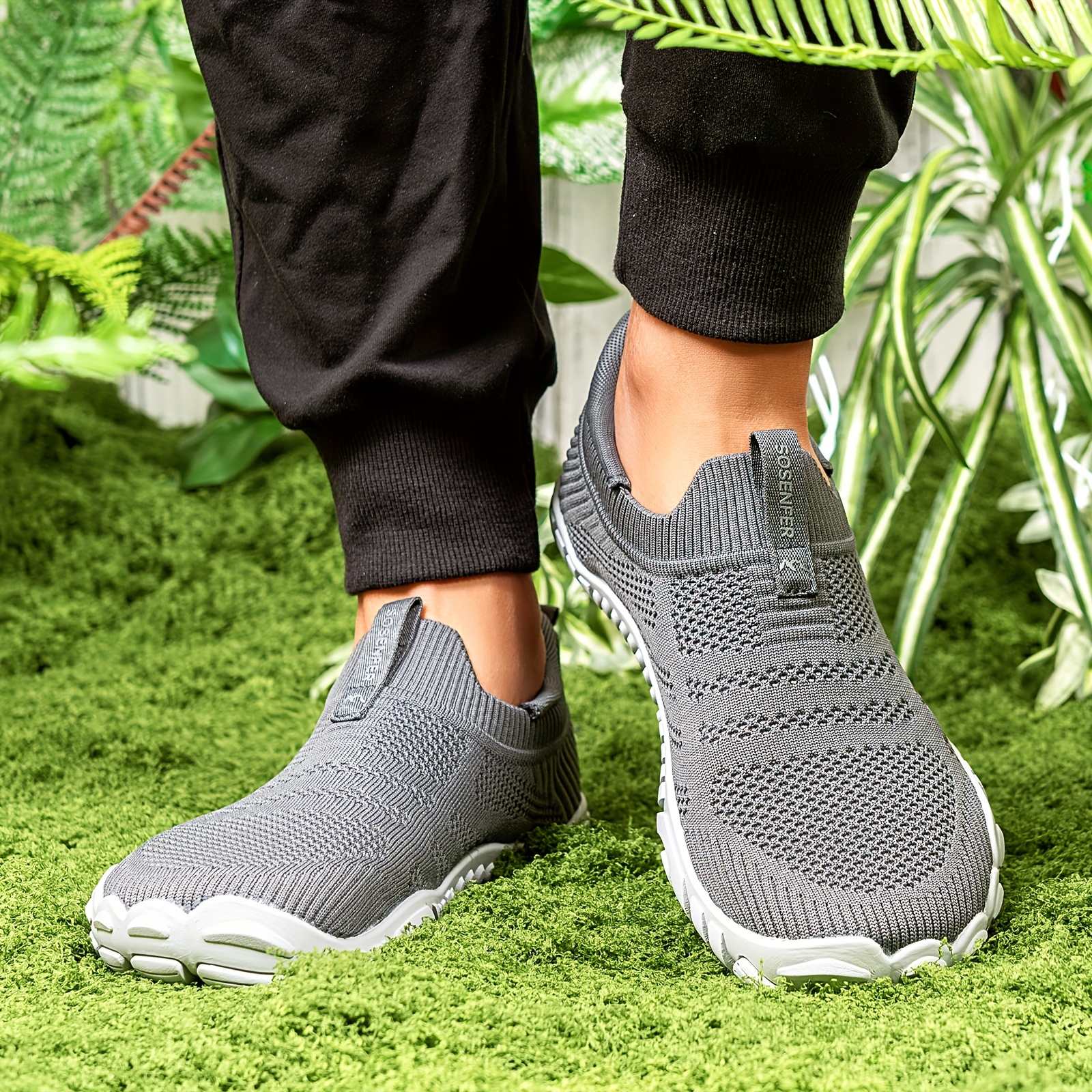 Men Wearing Shoes Slip On Shoes Without Socks Zero Drop Barefoot