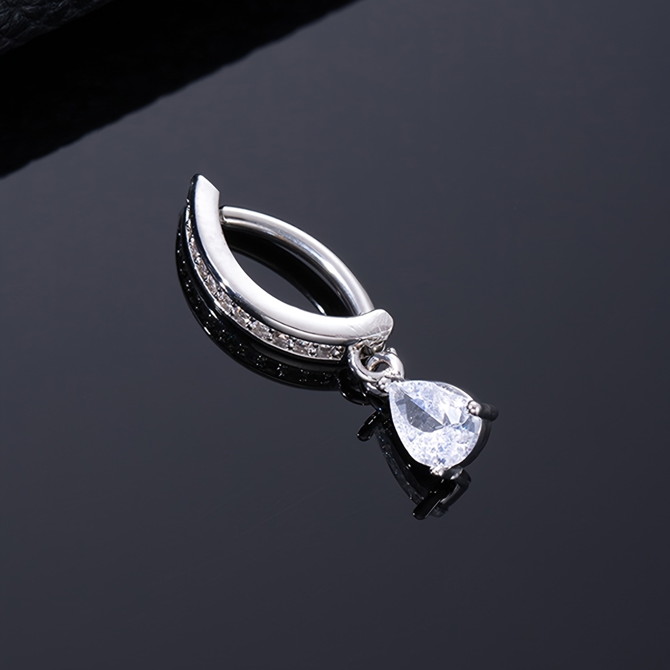 TEMU 1pc Bague de nombril pendante en cuivre et synthétique de , bijoux de piercing hypoallergéniques pour femmes, accessoires pour festivals de