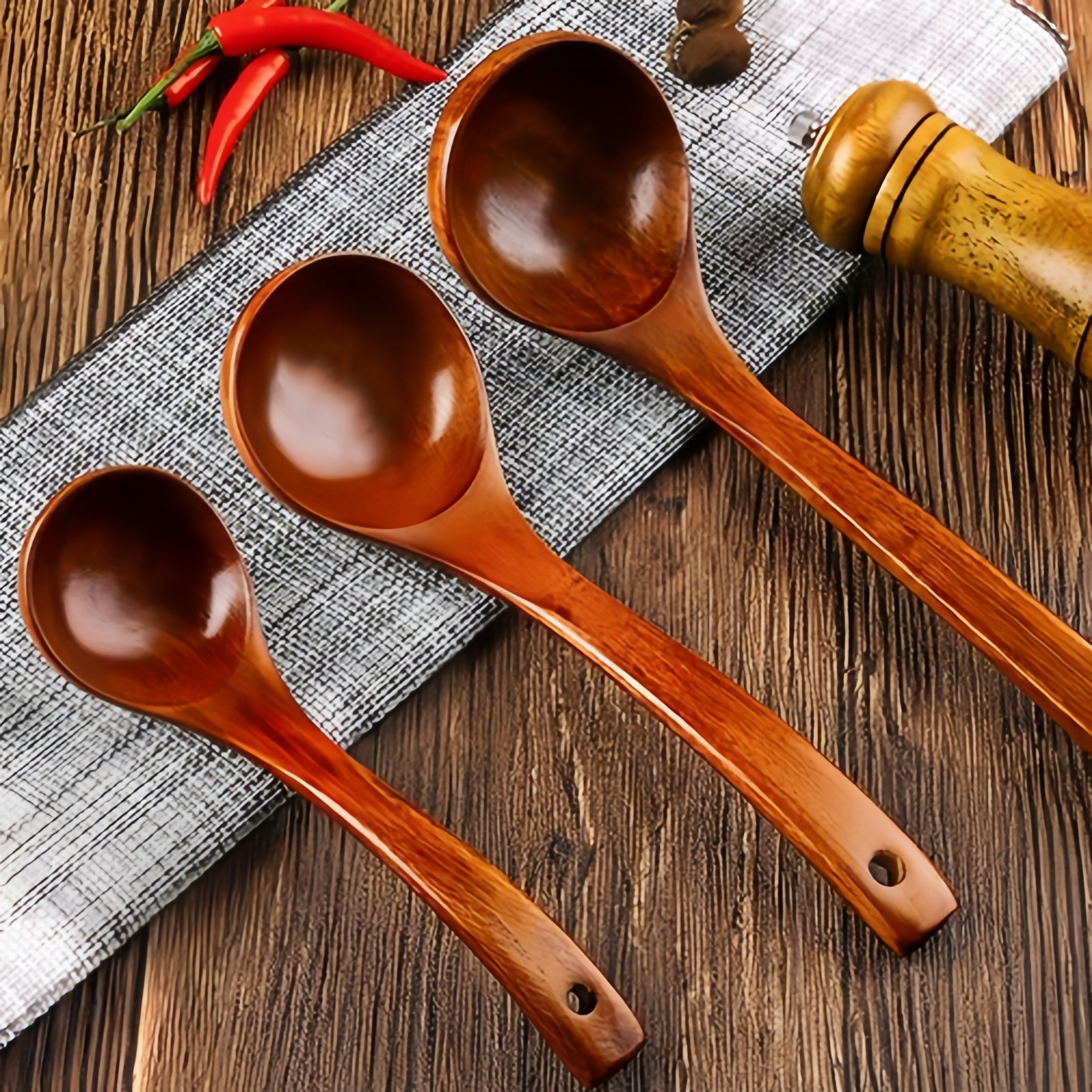 

Using This Wooden Can Your - A , A Sturdy Kitchen Spoon With A Comfortable Handle, , Ideal For Family And Restaurant Kitchens.