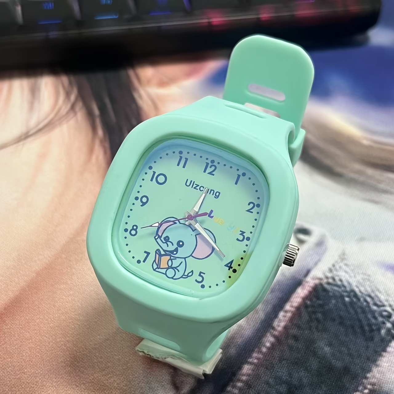 Cute Jelly Transparent Quartz Watch - Large Face, Soft Silicone Strap H1381c125c55d48a1917d949246b8a  main image 4