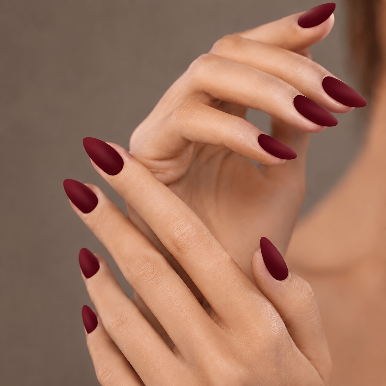 TEMU 24 Stück Mittelgroße Burgunderrot Einfarbige Matte Mandelformige Aufdrück-Nägel Abnehmbare Maniküre-Nägel Falsche Nagelpflaster Kostenlose
