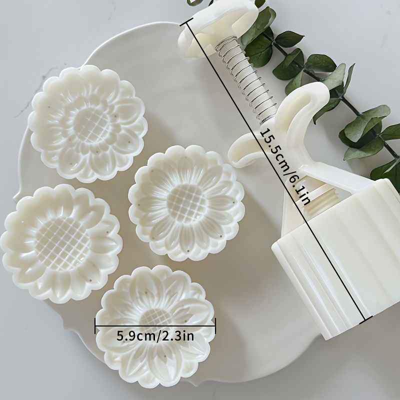 Image of 75g Sunflower Chinese Style Mid-autumn Festival Moon Cake Mould 3d Sunflower Cake Tool Sunflower Style Pastry Bean Paste Cake Mould