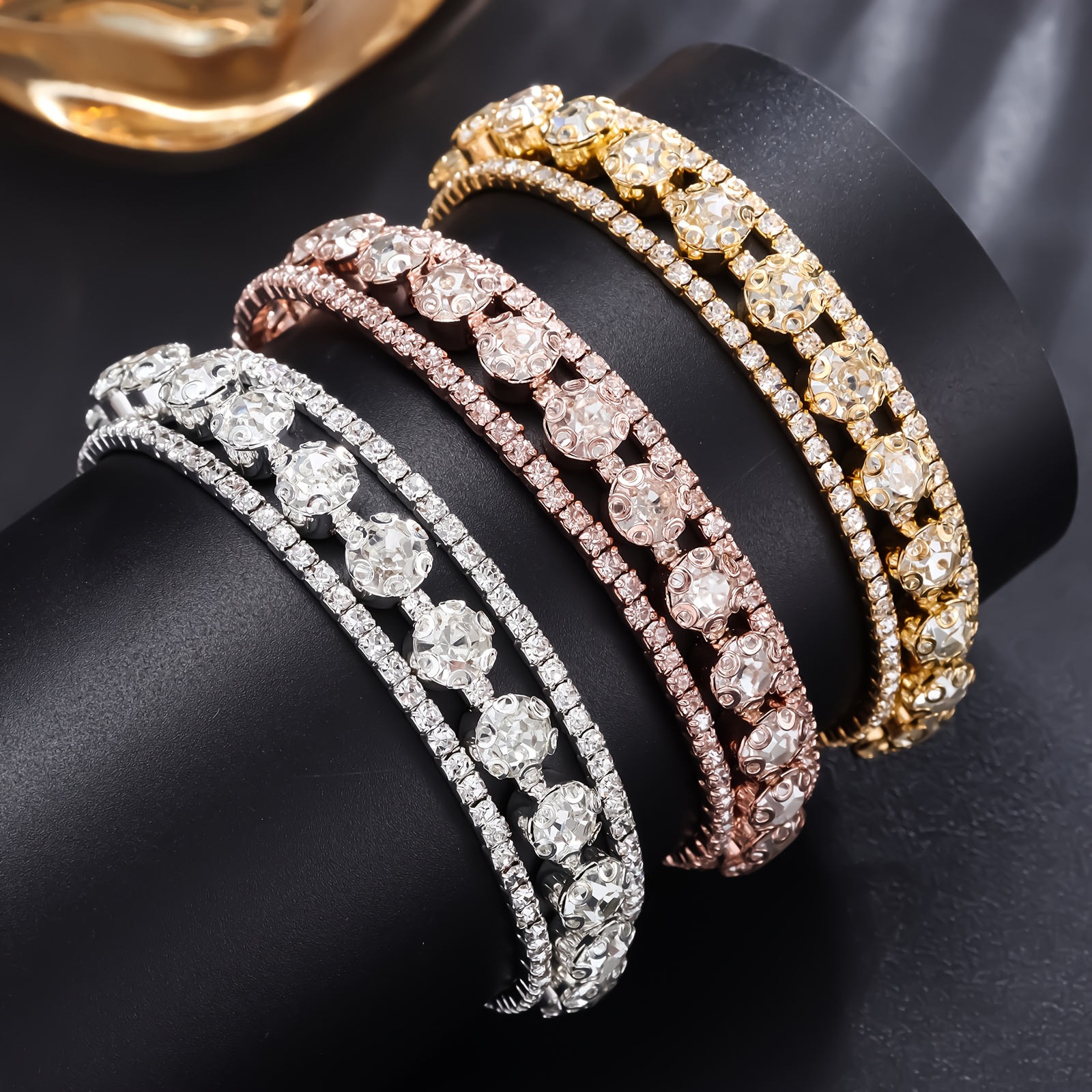 

1pc Elegant Ladies' Fashion Cuff Bracelet, Adjustable Open Wrap Design With Synthetic Zirconia, For & Gifting, Ideal For Weddings, Parties, Valentine's, Birthdays, Anniversaries - Synthetic