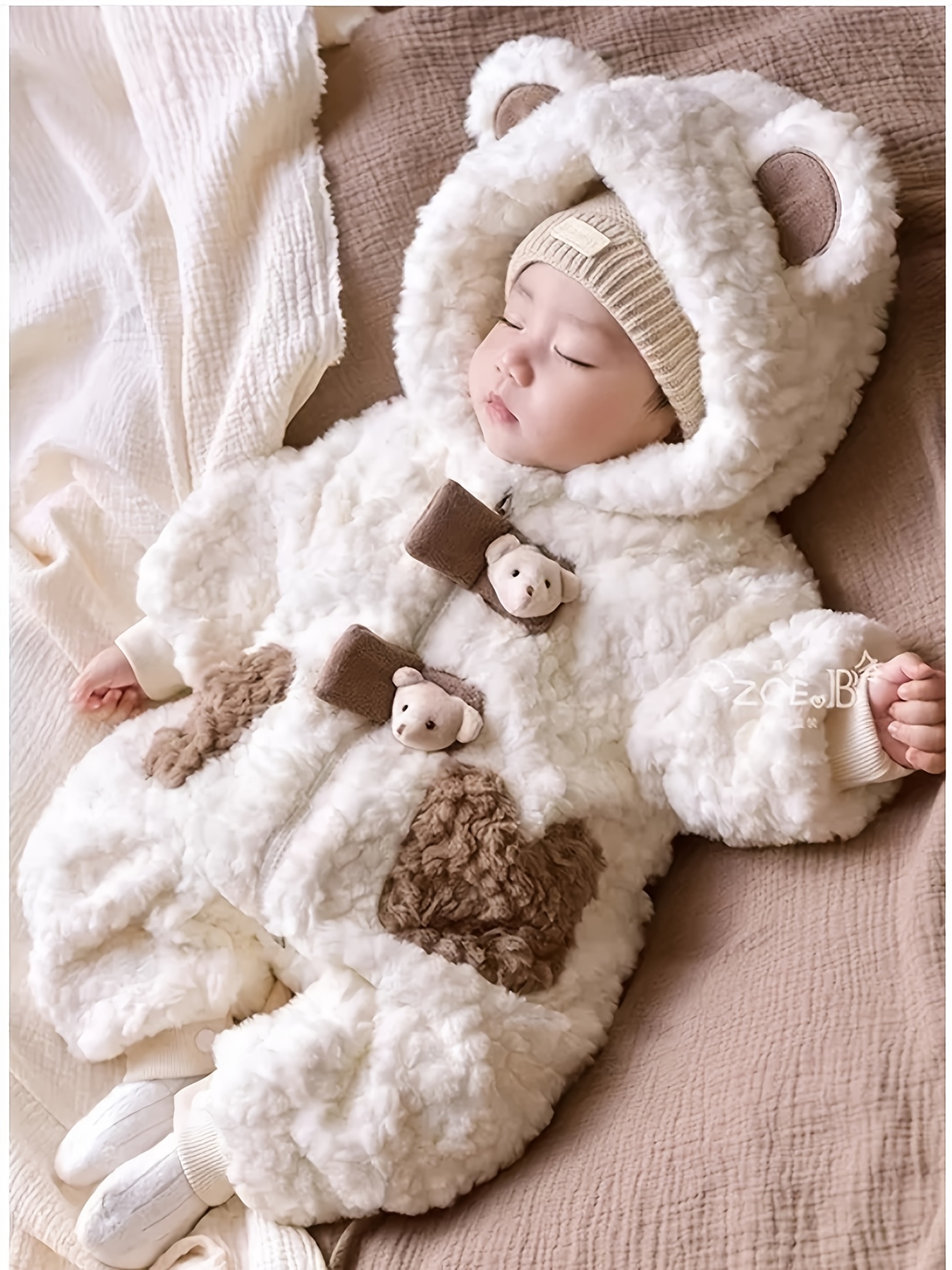 Girls Winter Hooded Snowsuit, Fleece-Lined Thickened Warm Coat with Bear Head Decoration,   Indoor and Outdoor Wear,   Outdoor
