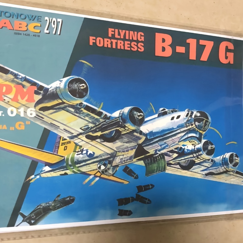 1:47 Scale B-17 Flying Fortress Heavy bomber Aircraft Model