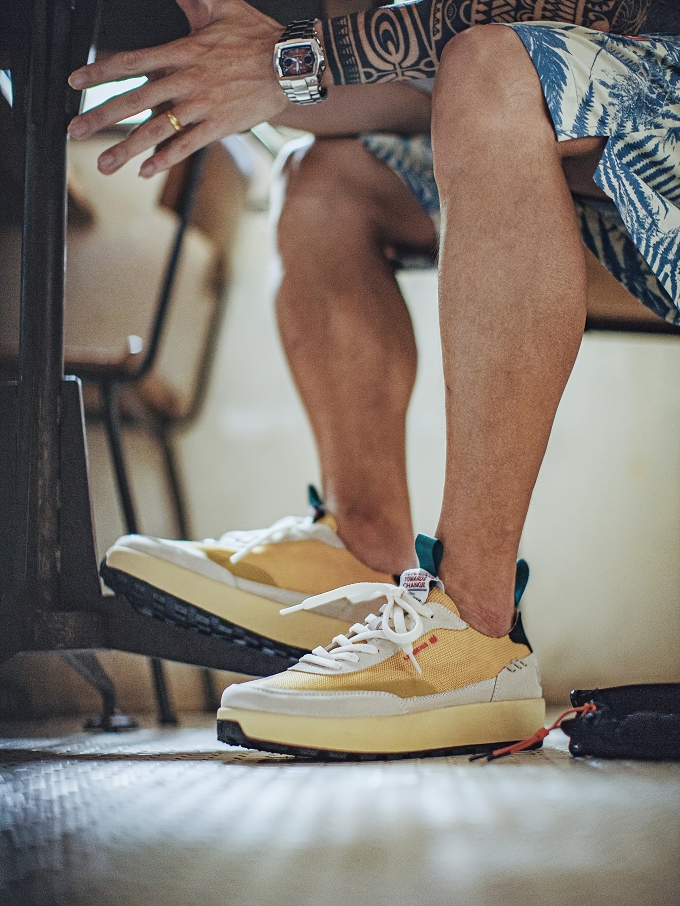 Maden, Nuevas Zapatillas Estrelladas de Verano, Zapatos Deportivos de Lona Waffle para Hombre, Malla Transpirable para Viajeros, Suela Gruesa Casual, Zapatos Forrest Gump Blanco Amarillo, Zapatos de Golf, Tenis, Camping