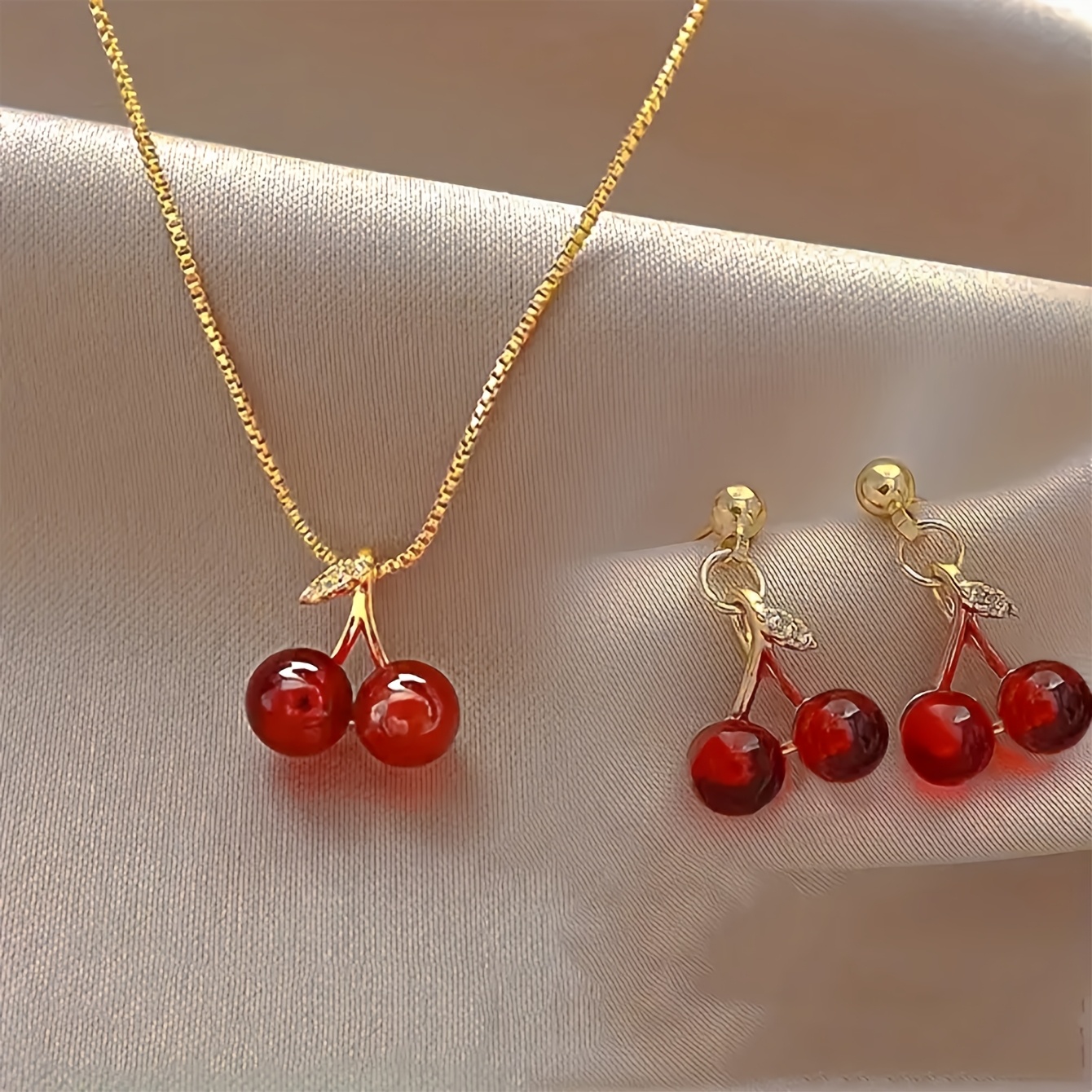

A Set Of And Red Pendant Necklaces And , A And That Exudes A Of . For Women' , It A For , , Or For Christmas, 's Day, And Is Throughout The .