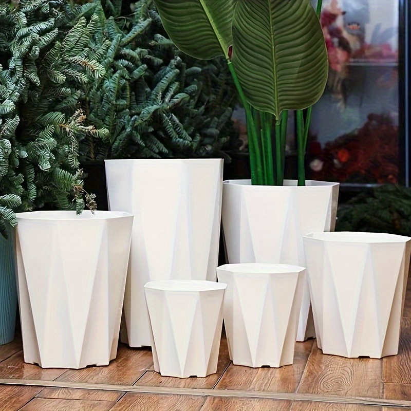 

Modern Geometric Plastic Plant Pots, Set Of 3 White Decorative Flower Pots With Drainage Holes For Indoor And Outdoor Use - Variety Sizes 15/17/22cm