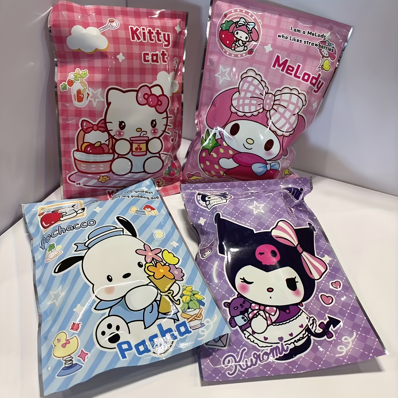 

Ensemble de papeterie surprise SANRIO Hello Kitty et Kuromi - Récompenses , emballage de cadeaux, fournitures de bureau, cadeaux de Noël/fêtes, y des autocollants, des cahiers, etc.