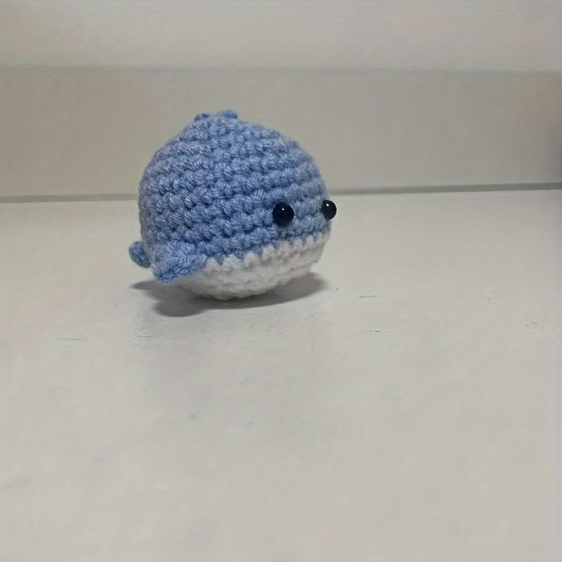 

1pc Creative Handmade Yarn Crochet Cute Little Whale Keychain, Bag Pendant, Suitable For Christmas Gifts, Thanksgiving Gifts, Halloween Gifts, Birthday Gifts, Gifts For Friends