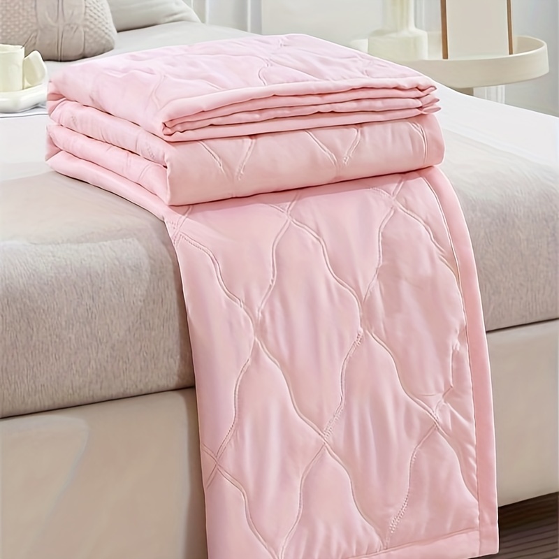 

Skin-friendly Plain Printed Washed Cotton Summer Quilt, Breathable Quilt