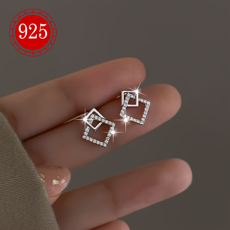 

Elegant Sexy Geometric Stud Earrings For Women, 18k Golden Plated Synthetic Zirconia Dangle, 925 Sterling Silver Hypoallergenic Post, And Parties, Christmas Holiday Gift (1 Pair)