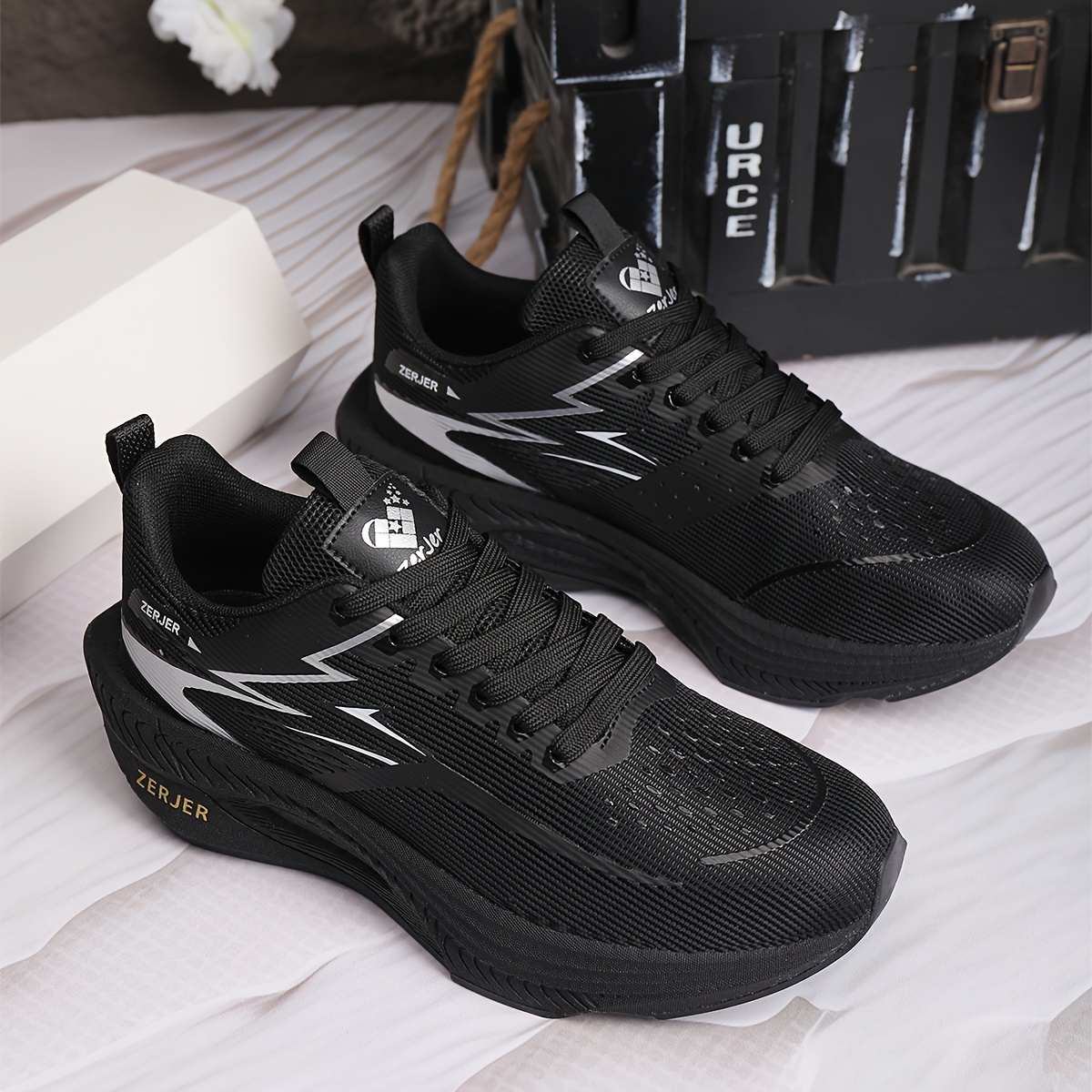 TEMU Zerjer Lightweight Mesh Design, Soft Rebound Shock Absorption, For Gym/road Running/commuting, Wear-resistant, Sporty And Casual Dual-use, Ideal
