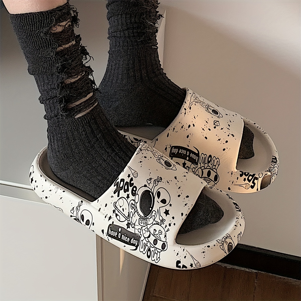 Image of Thin Strip Street Style Cool Astronaut Graffiti Fashion Slide Slippers Couple Indoor Soft Sole Comfortable Non-slip Eva Slippers