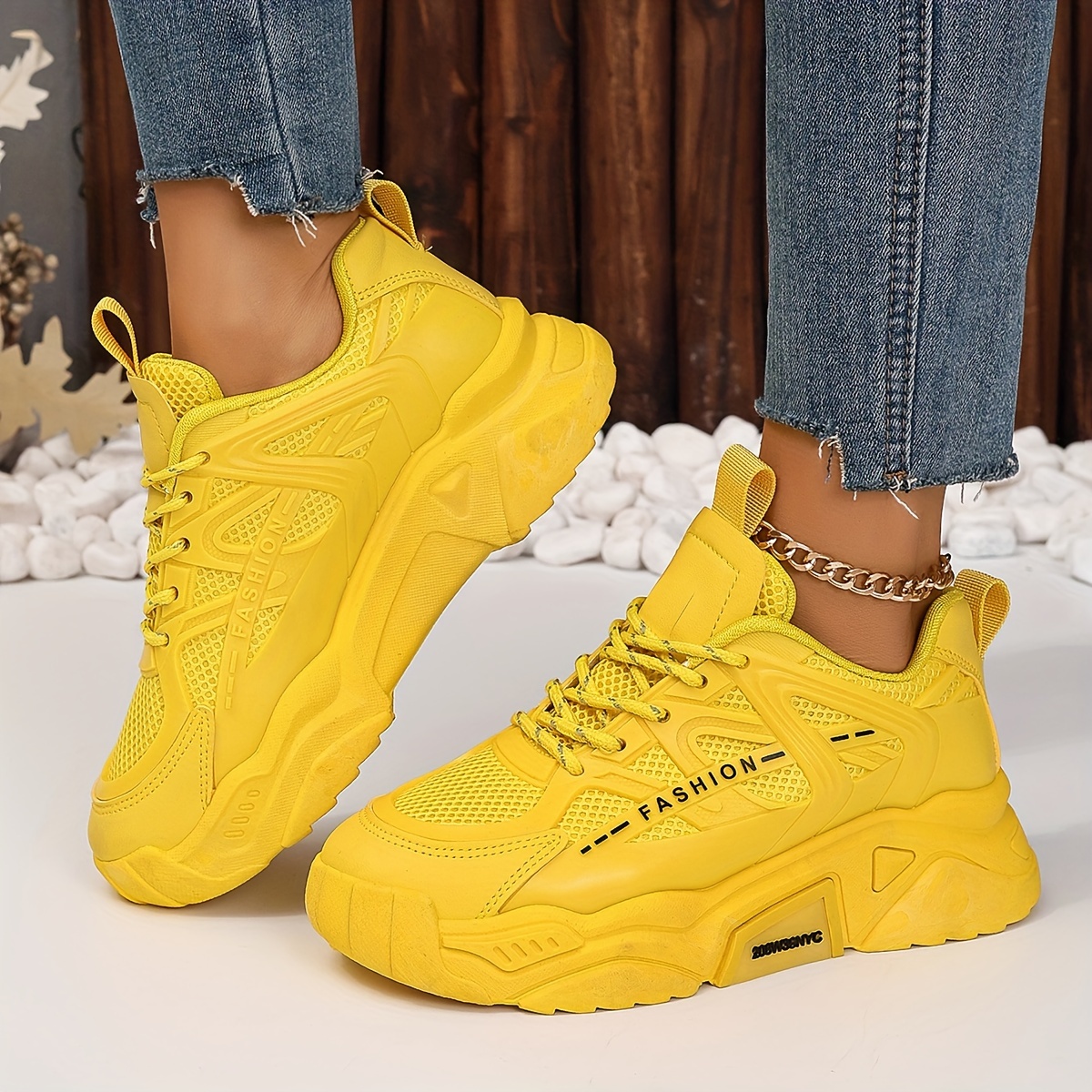 スニーカー   Woman Sneakers Yellow Cream FW0FW08323 YBL Amazon.com | adidas Originals Women's ZX 22 Boost Sneaker