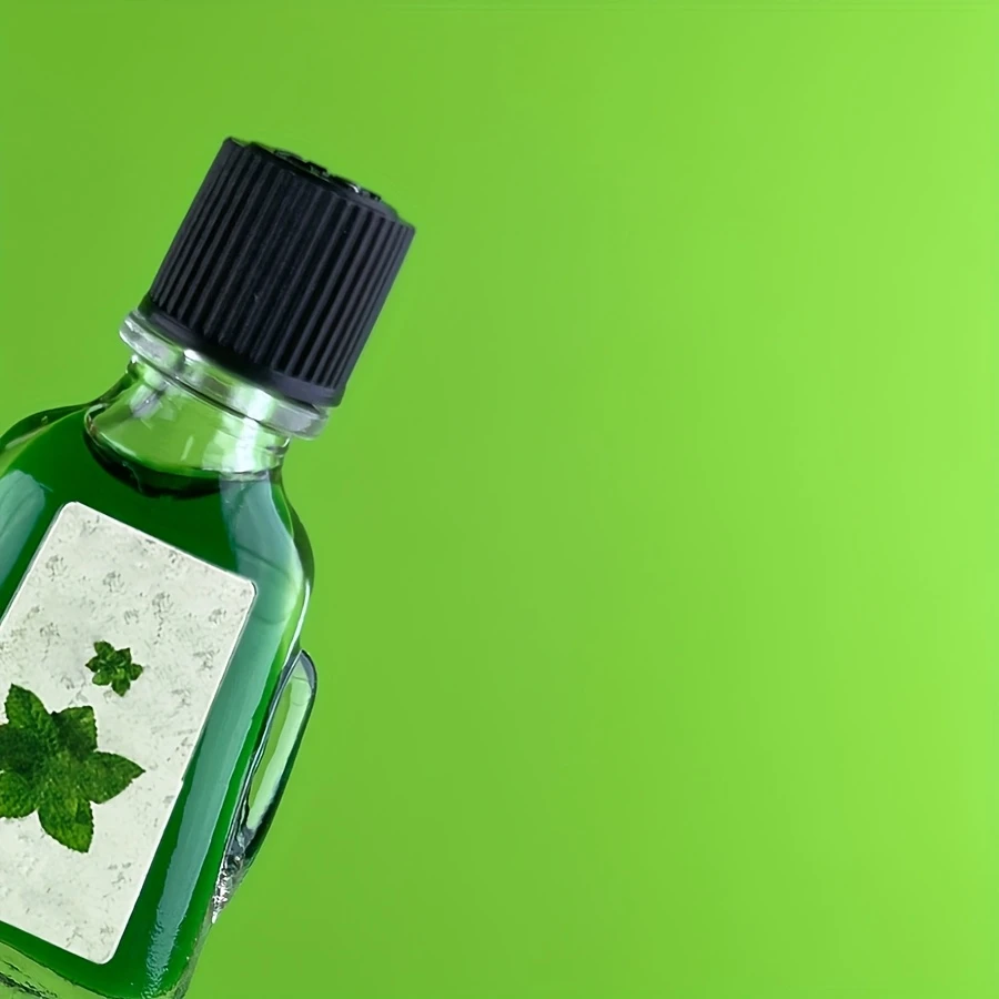 草本配方由薄荷脑、丁香等多种天然植物原料,涂抹瞬间凉意,适用夏日闷热、户外活动 详情 0